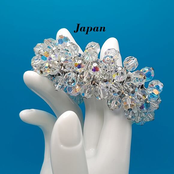 Vintage Japan Expandable Bracelet, Clear Crystal Beads, Cha Cha, 1960s Jewelry - Picture 1 of 12